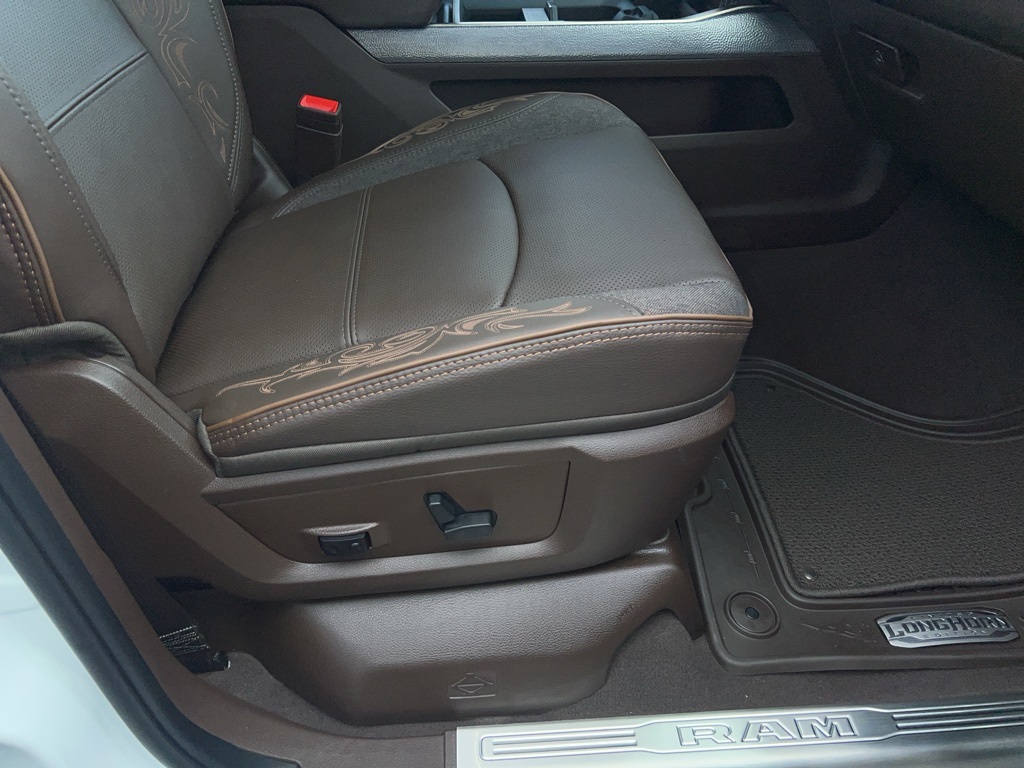 2026 Ram 3500 Limited photo 23