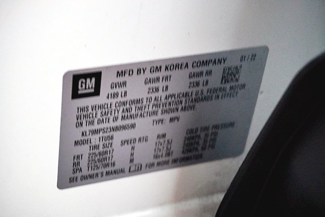 Used 2022 White Chevrolet LT image 33