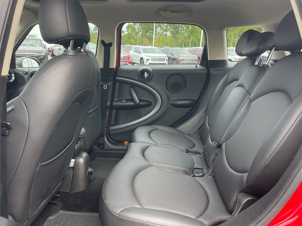 2013 Mini Countryman S photo 11