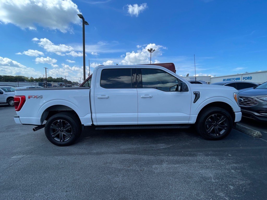 2023 Ford F-150 XLT photo 3