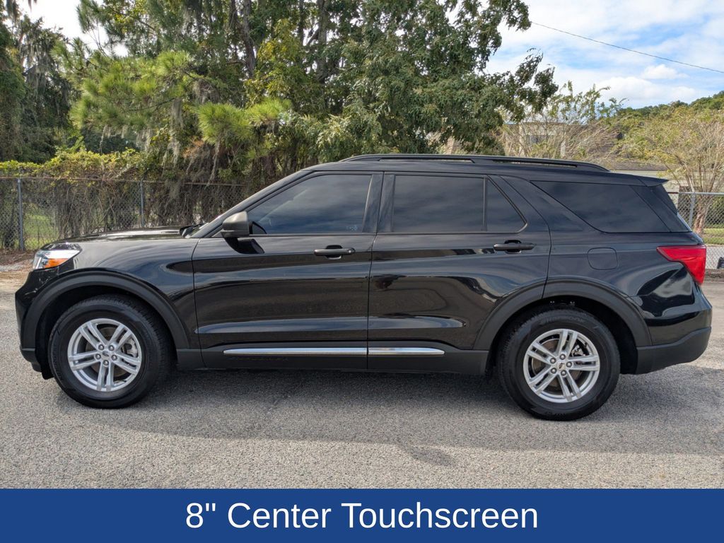 2022 Ford Explorer XLT photo 4