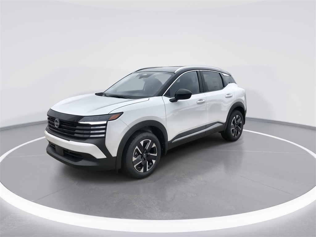 2025 Nissan Kicks SV photo 3
