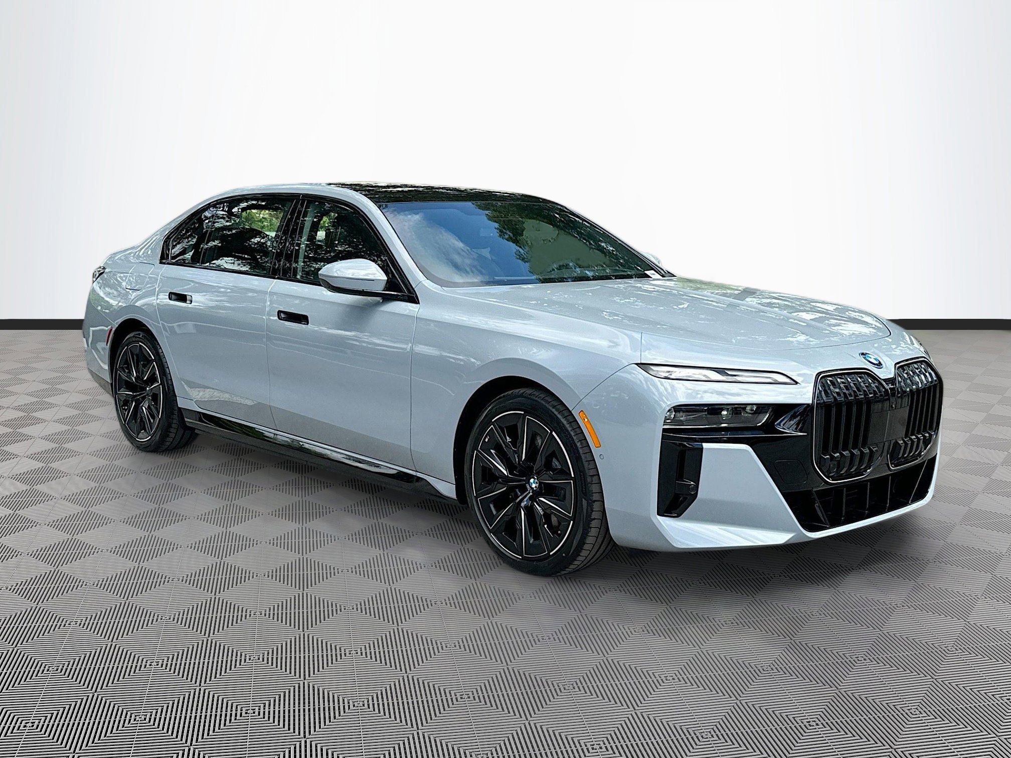 2025 BMW i7 60's photo