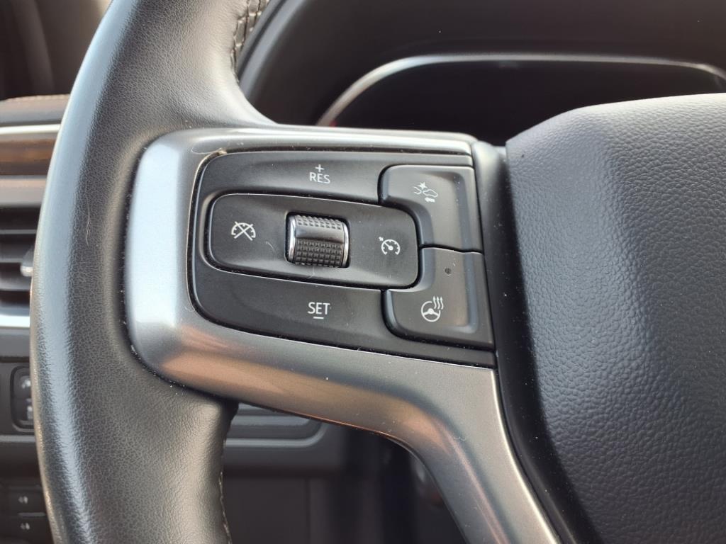 2023 Chevrolet Suburban Premier photo 22