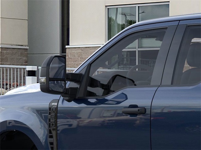 2025 Ford F-350 photo 18