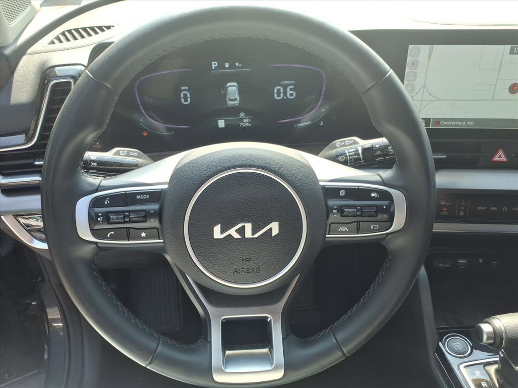 2025 Kia Sportage EX photo 16