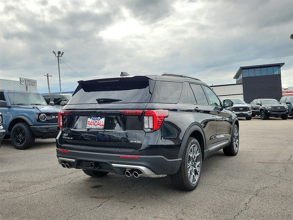 2025 Ford Explorer Platinum photo 4