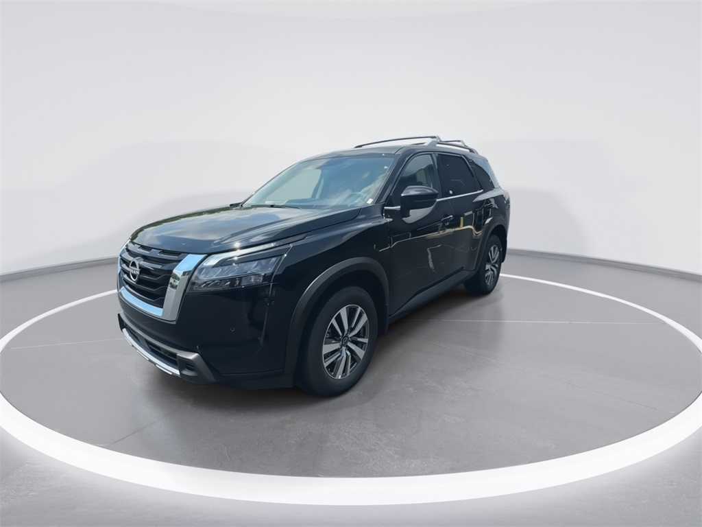 2025 Nissan Pathfinder SL photo 4