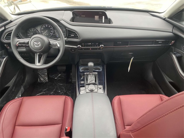 2025 Mazda CX-30 Carbon photo 4