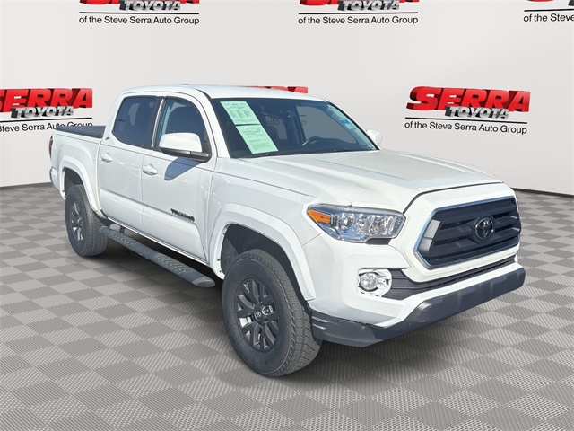 2022 Toyota Tacoma SR5's photo