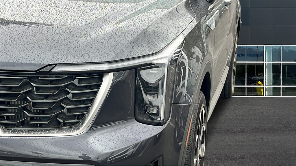 2025 Kia Sorento EX photo 3