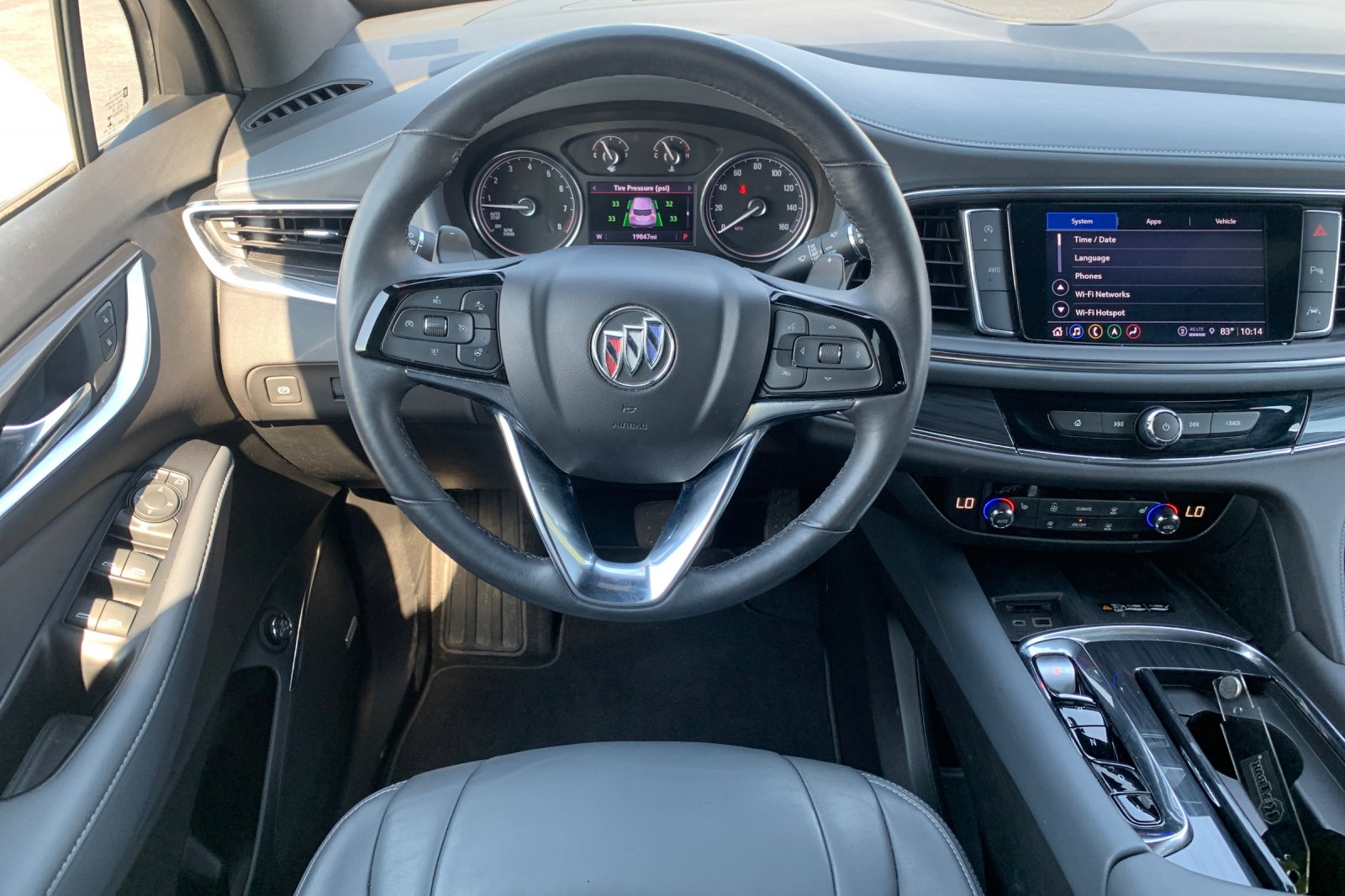 2023 Buick Enclave Essence photo 13
