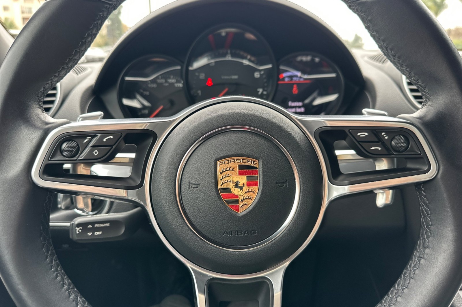 2025 Porsche Boxster photo 26