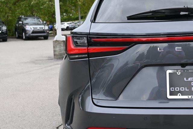 2022 Lexus NX 350 Premium photo 5