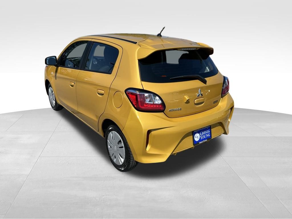 2024 Mitsubishi Mirage ES photo 3