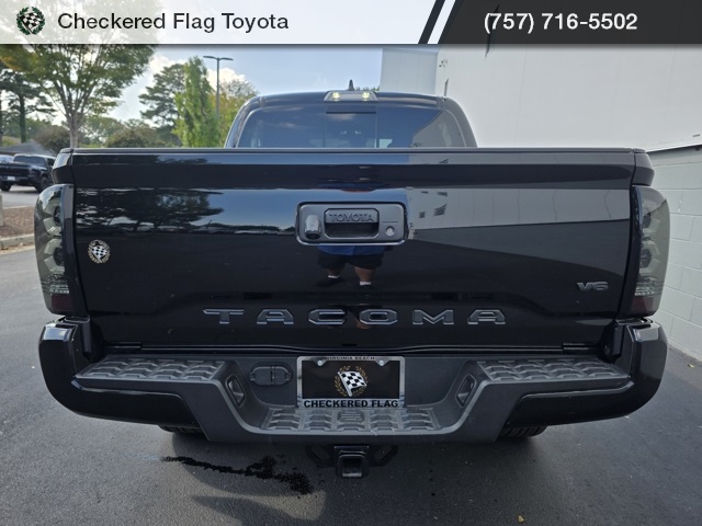 2020 Toyota Tacoma TRD Sport photo 6