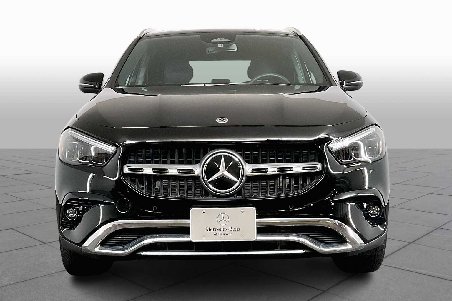 2025 Mercedes Benz GLA 250 4MATIC photo 3