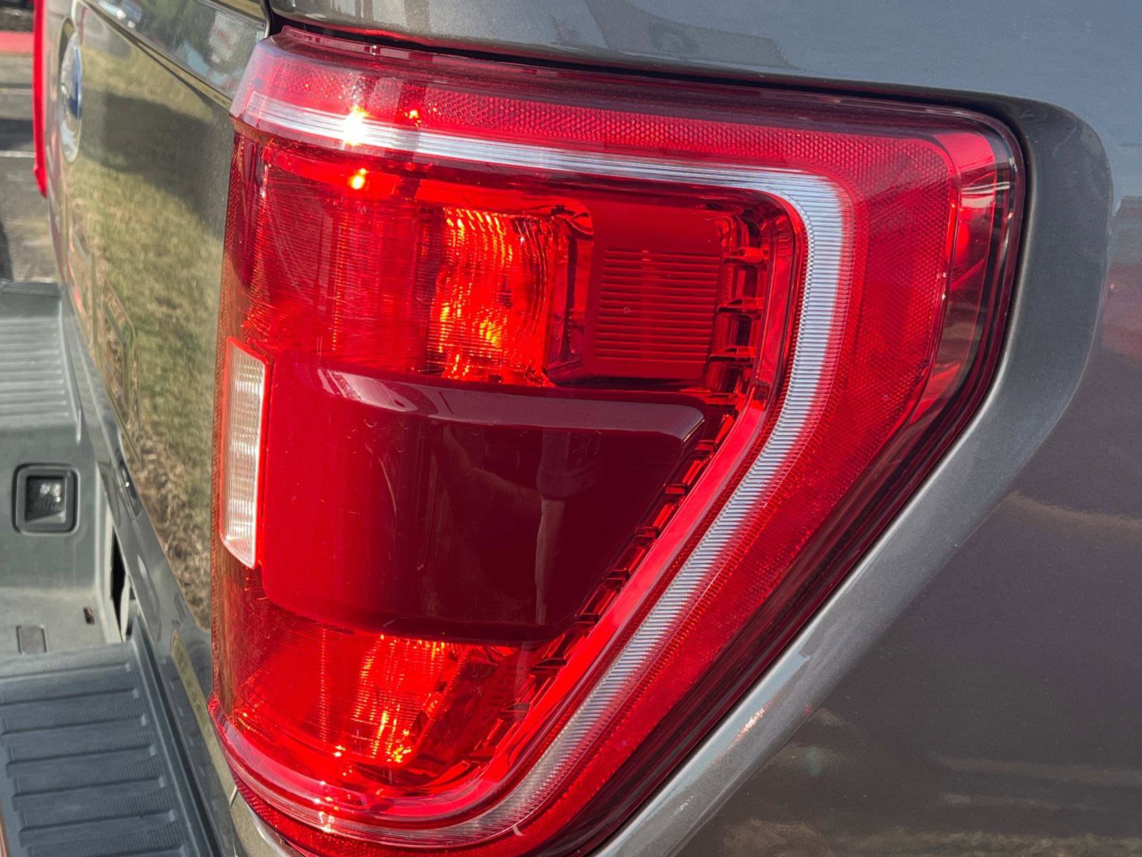 2023 Ford F-150 XLT photo 4