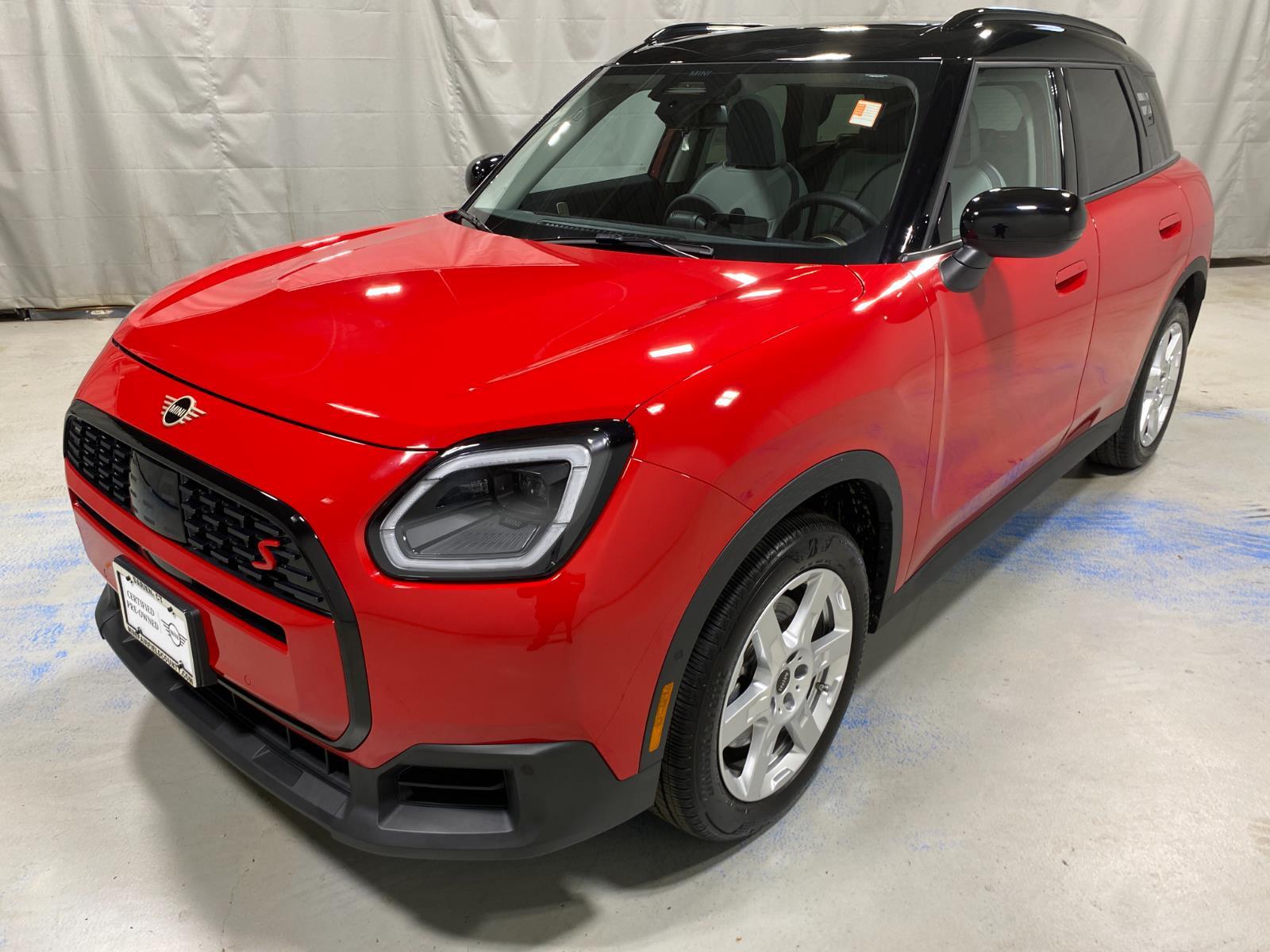 2025 MINI Countryman S's photo