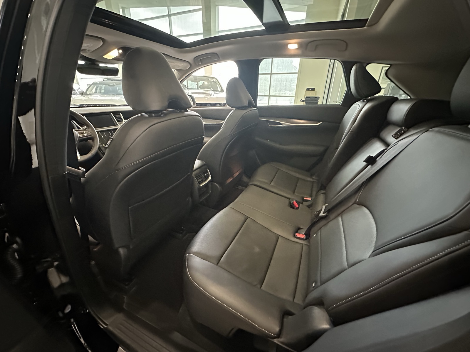 2025 Infiniti QX50 Luxe AWD photo 26