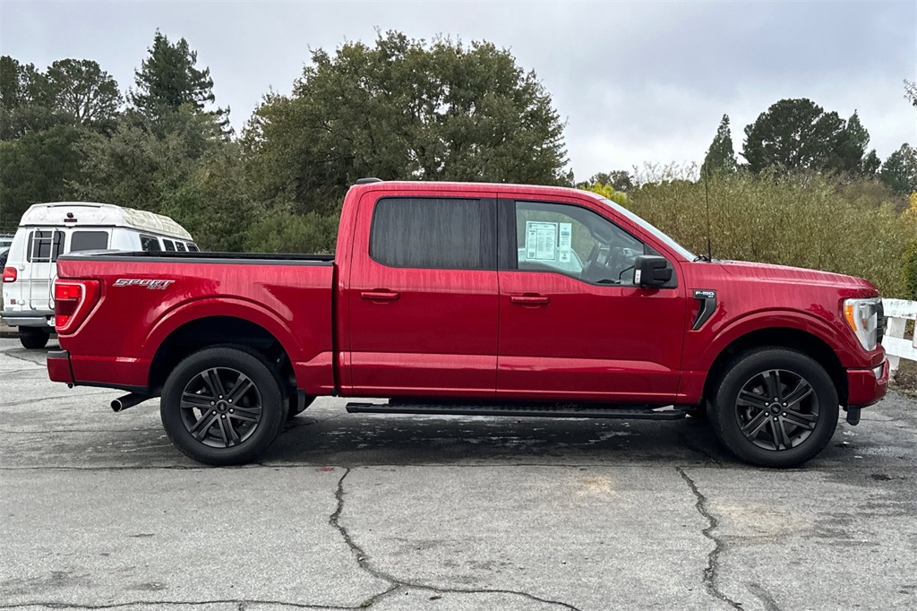 2022 Ford F-150 XLT photo 3