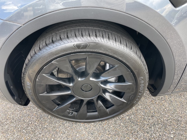 2021 Tesla Model Y Long Range photo 21