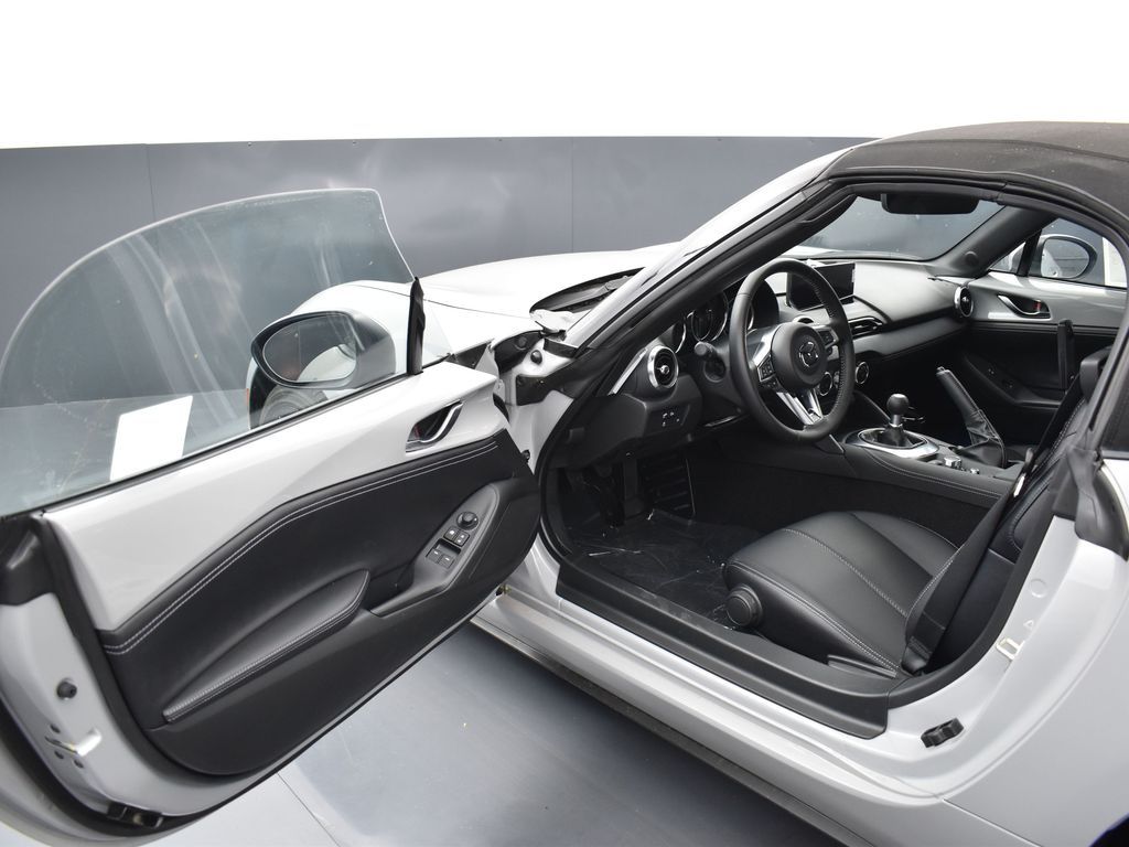 2025 Mazda MX-5 Miata Miata Grand Touring photo 6