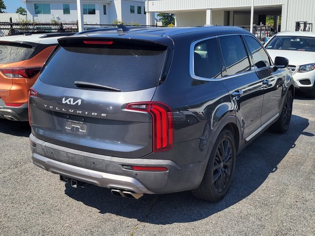 2022 Kia Telluride SX photo 2