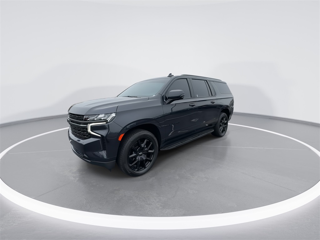 2022 Chevrolet Suburban RST photo 4