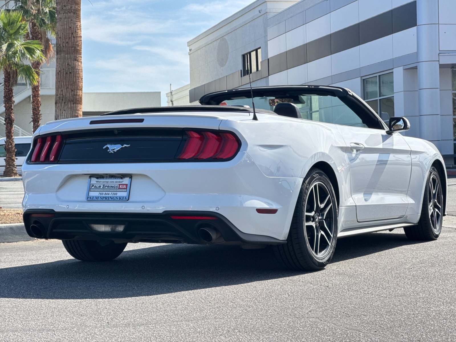 2022 Ford Mustang EcoBoost Premium Convertible photo 3