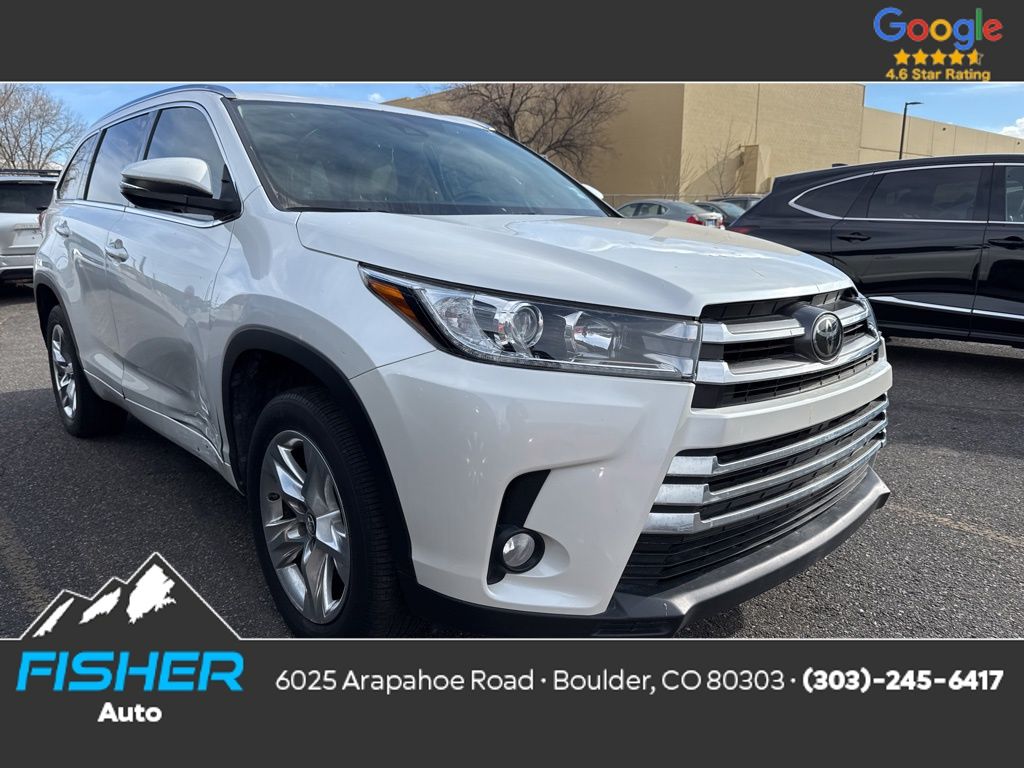 2017 Toyota Highlander Limited's photo