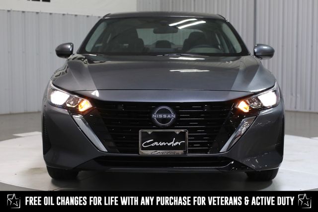 2025 Nissan Sentra SV photo 2
