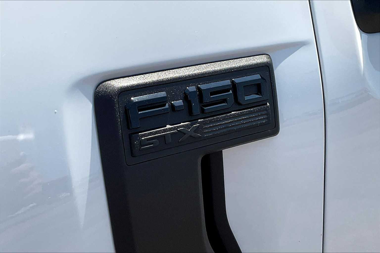2025 Ford F-150 STX photo 15