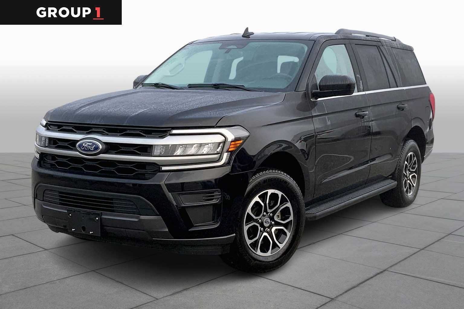 2024 Ford Expedition XLT's photo