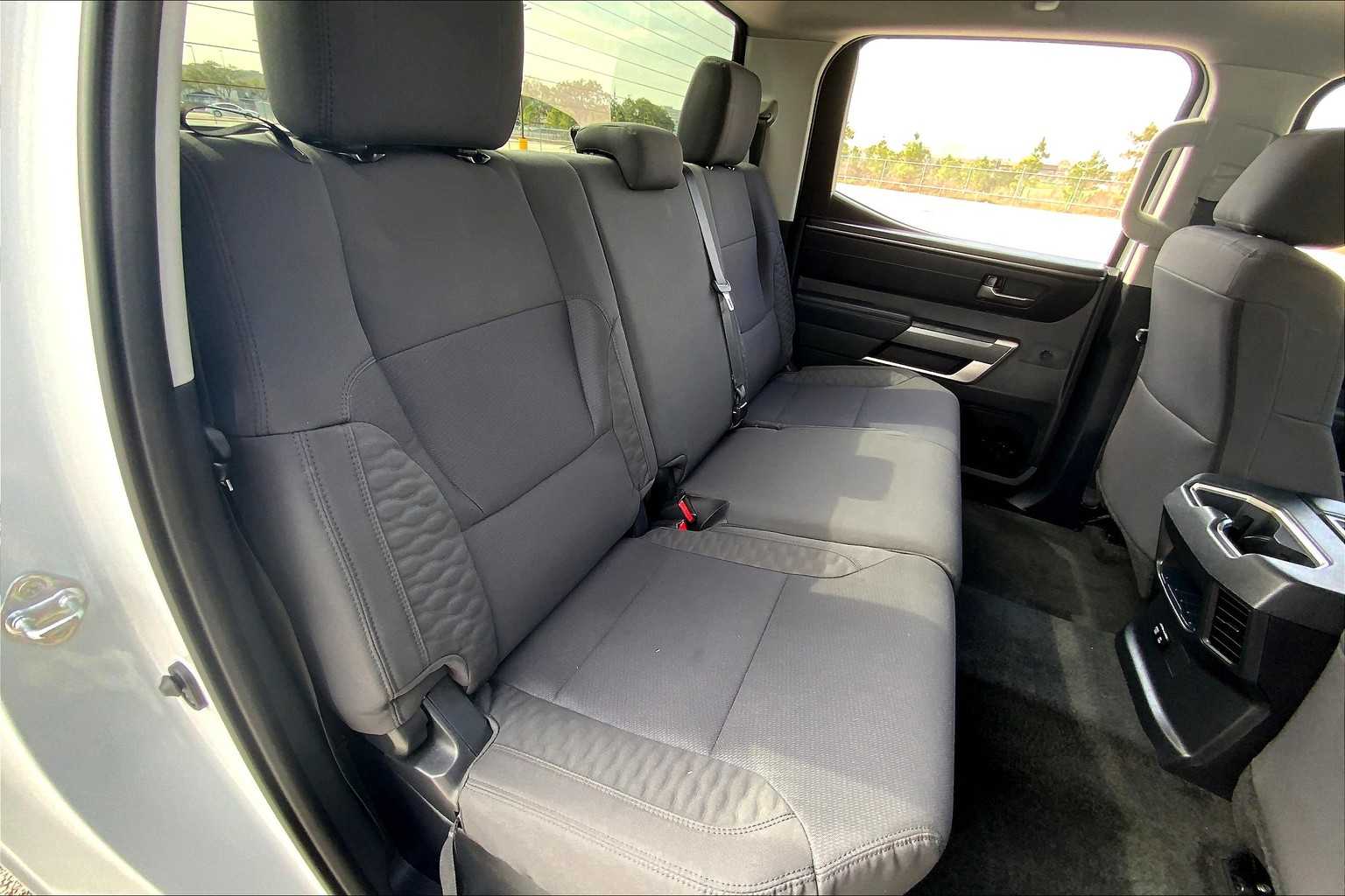 2024 Toyota Tundra SR5 photo 34
