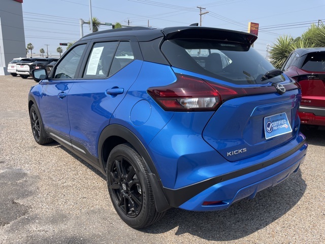 2023 Nissan Kicks SR photo 4