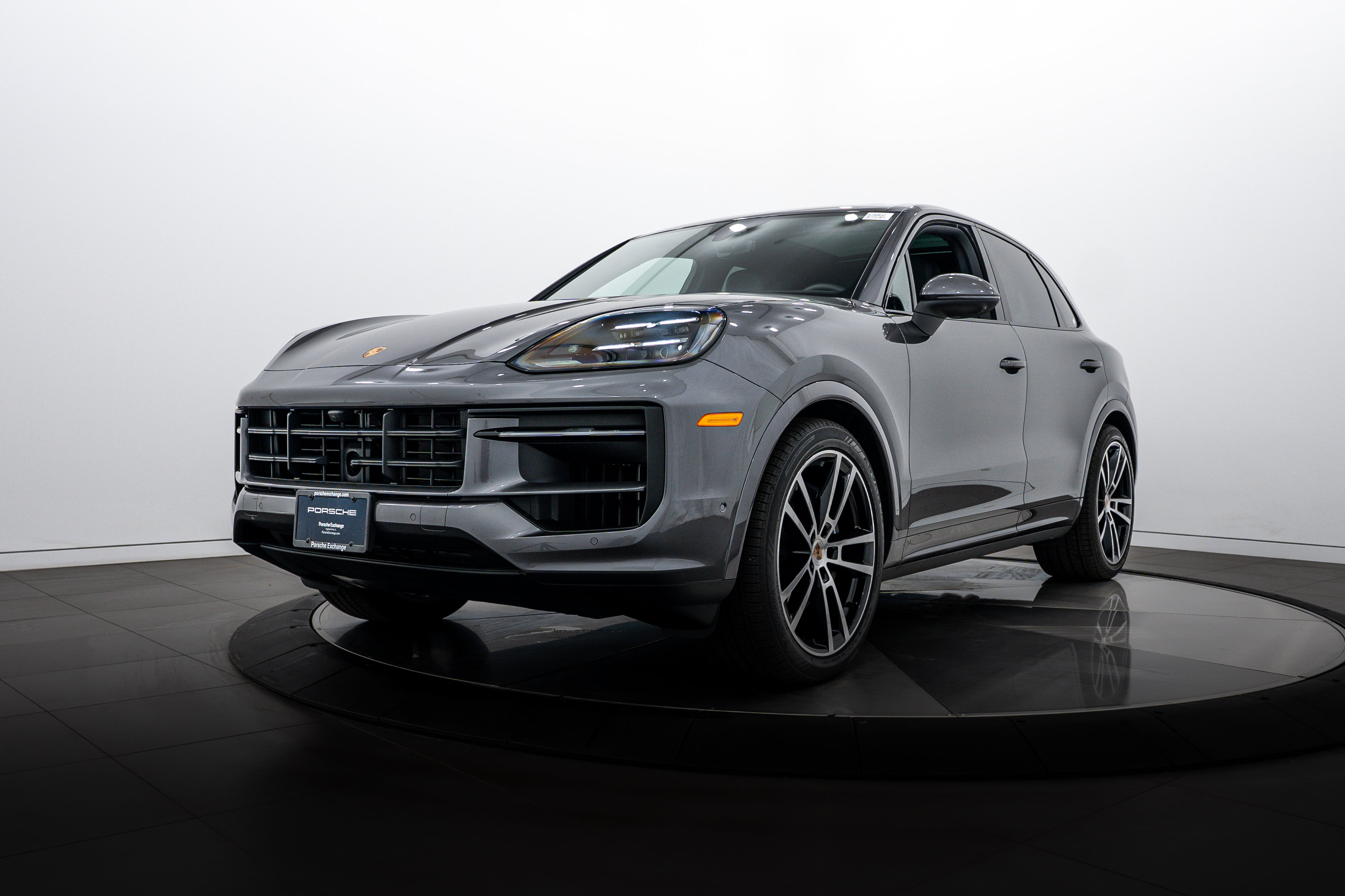 2025 Porsche Cayenne Base