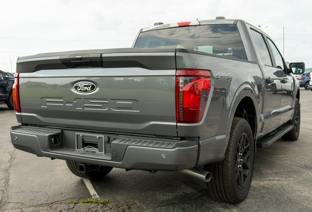 2025 Ford F-150 STX photo 4