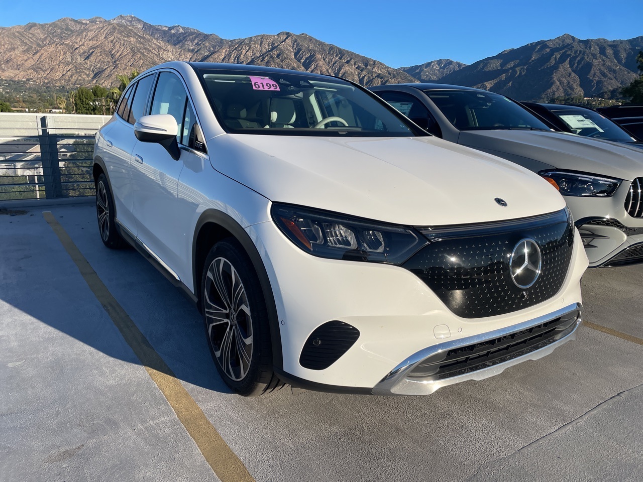 2023 Mercedes-Benz EQE SUV Base