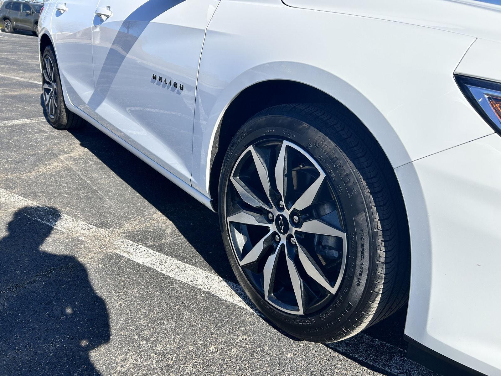 Used 2025 Chevrolet Malibu RS with VIN 1G1ZG5ST3SF131570 for sale in Kansas City