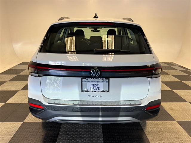 2025 Volkswagen Taos S photo 4
