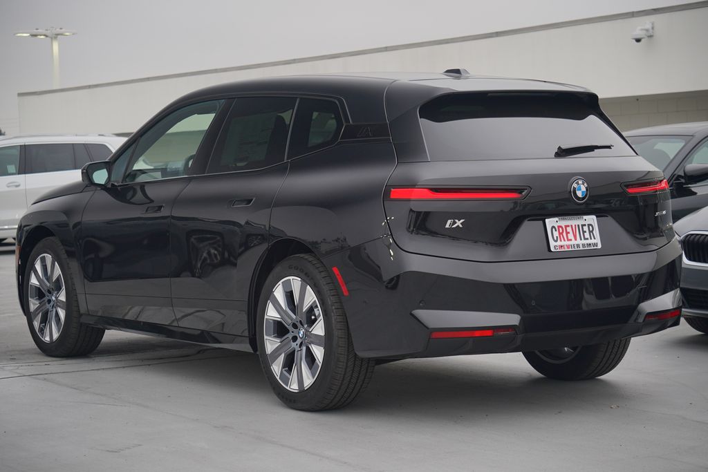 2026 Bmw iX photo 7