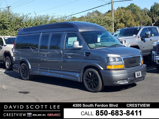 2025 GMC Savana Cargo Work Van's photo