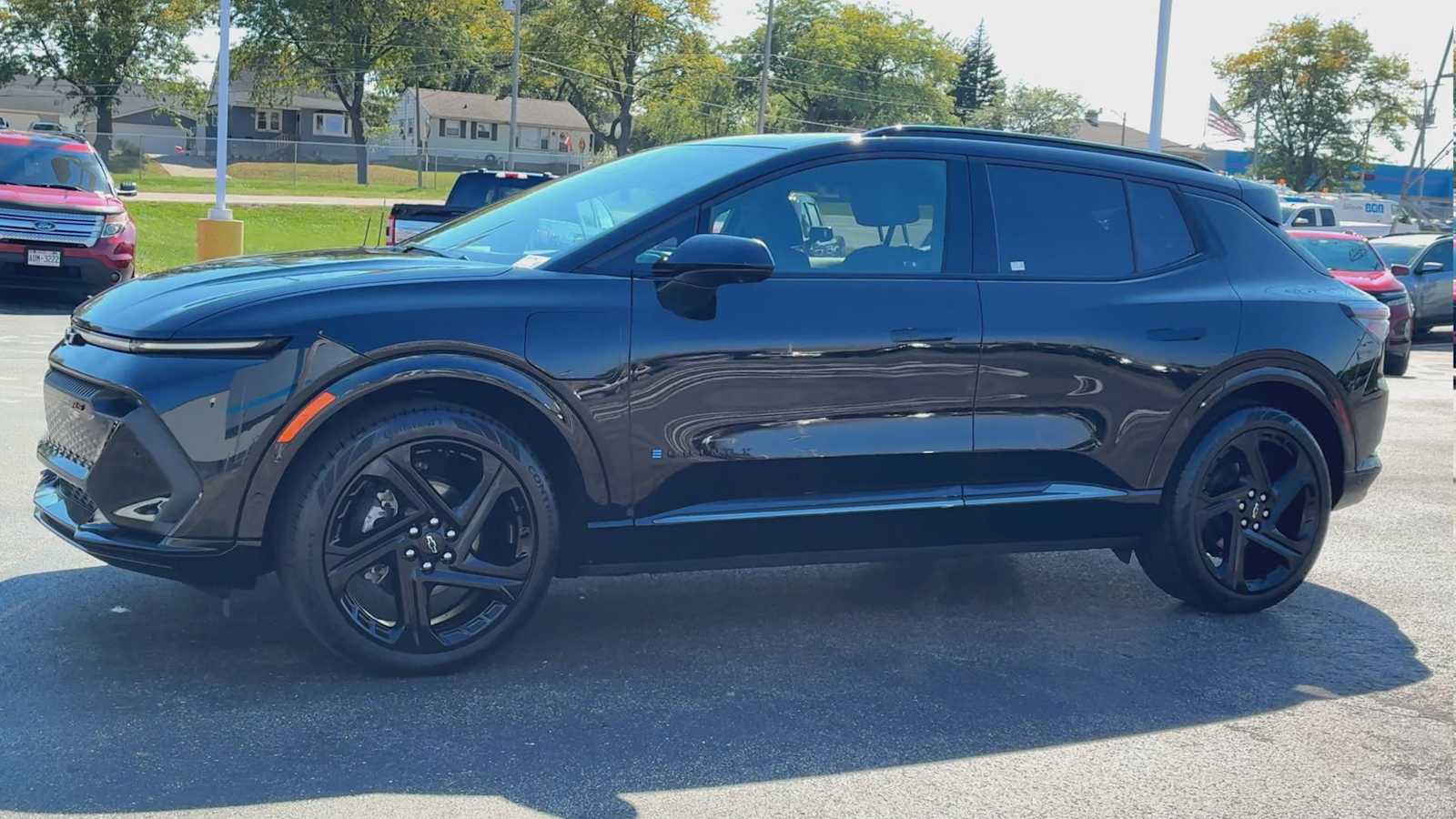 2024 Chevrolet Equinox EV 3RS photo 6