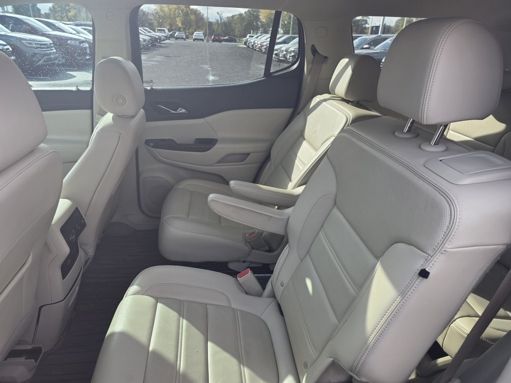 2020 Gmc Acadia Denali photo 3