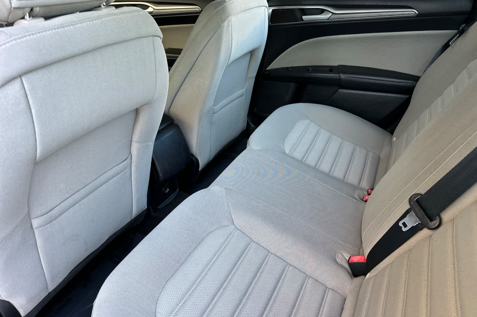 2018 Ford Fusion Hybrid S photo 4