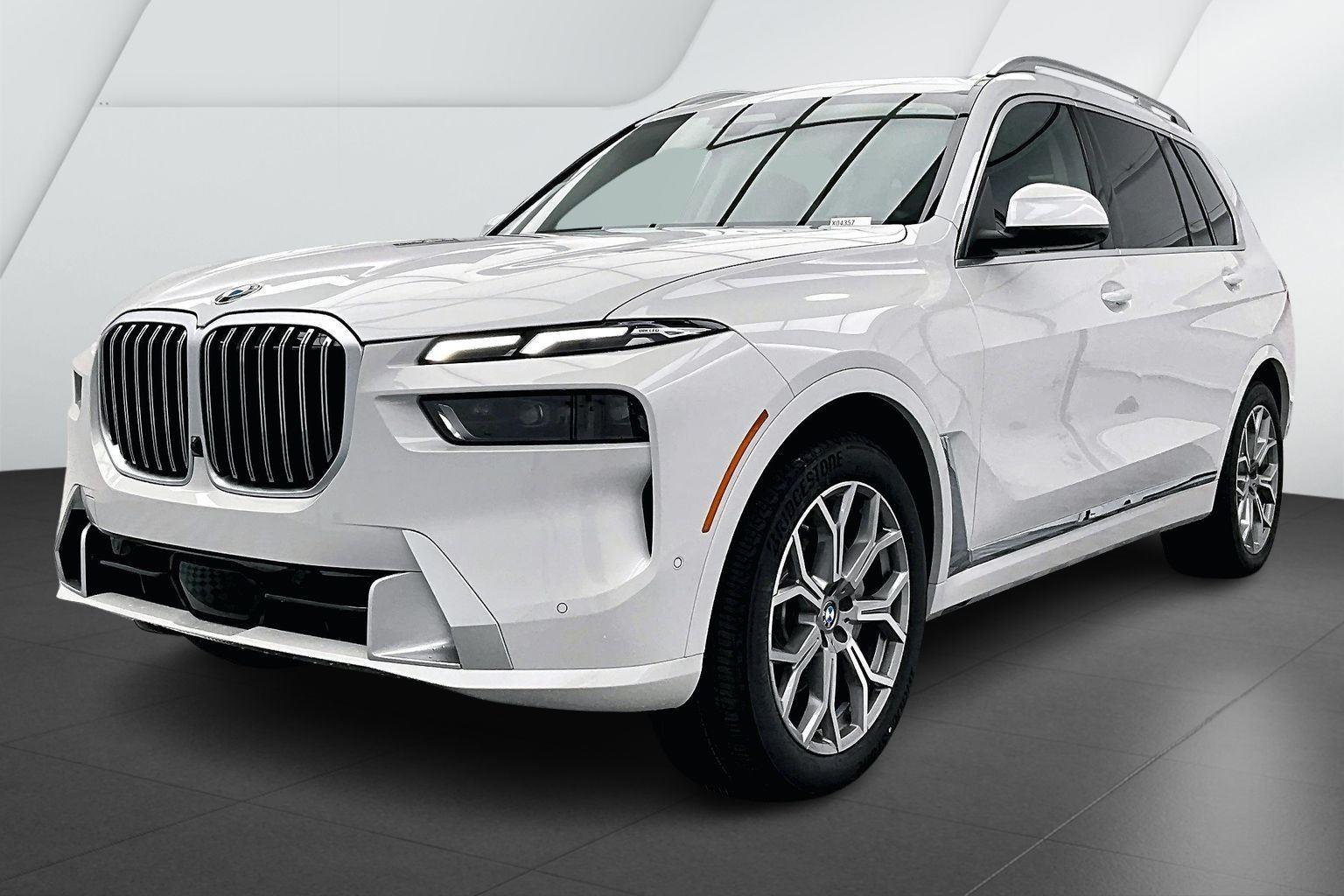 2026 BMW X7 40i's photo