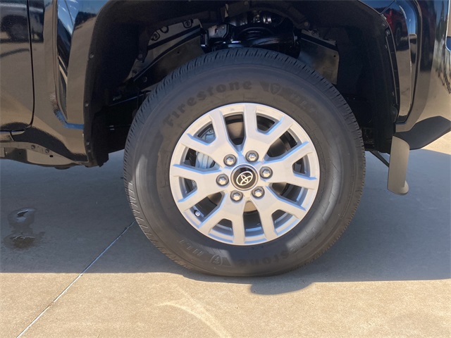 2025 Toyota Tacoma SR5 4x4 Double Cab photo 10
