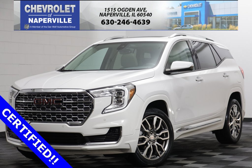 2022 GMC Terrain Denali's photo