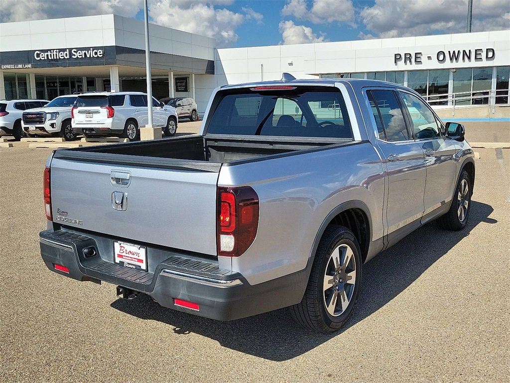 2017 Honda Ridgeline RTL-T photo 10